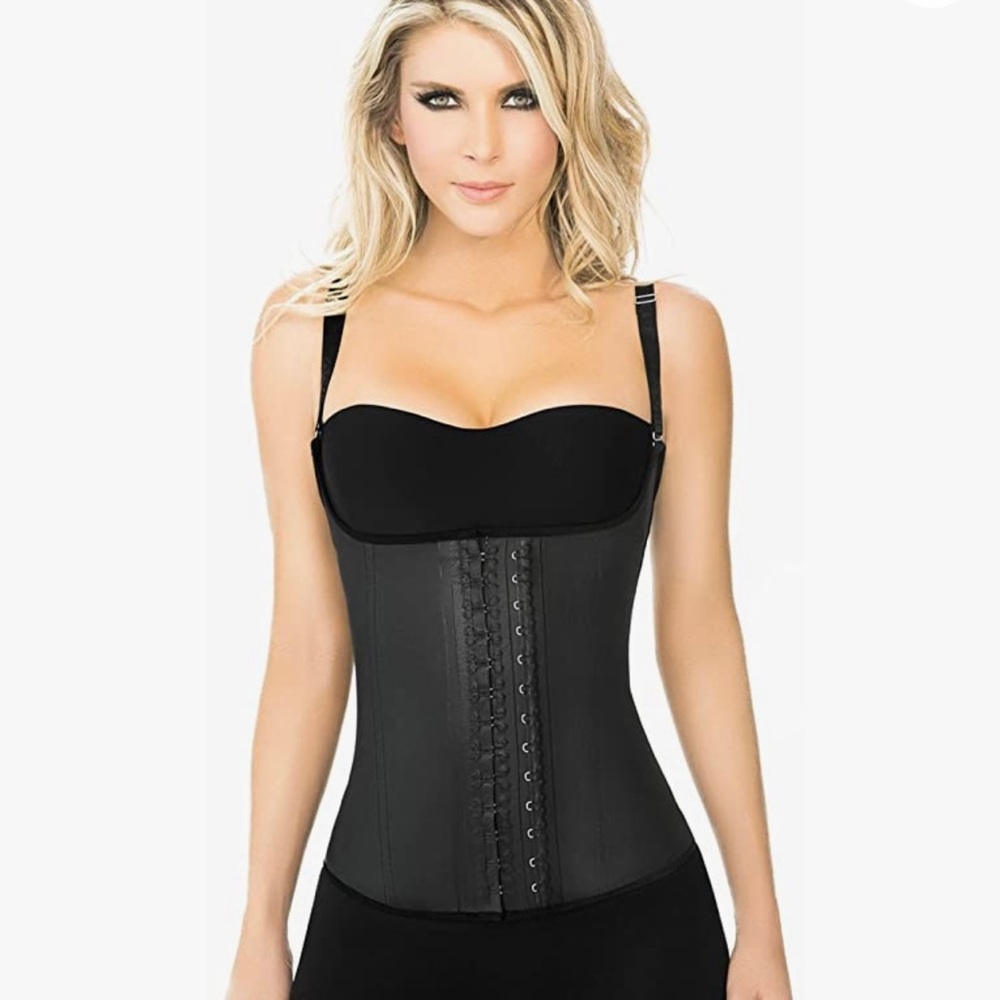 Ann Chery waist trainer Vest